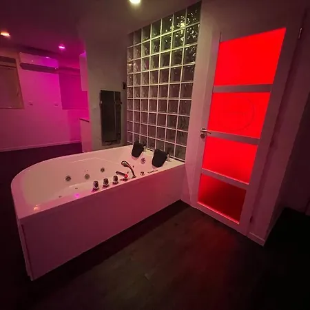 Night And Loft Balneotherapie Double Wifi Metz